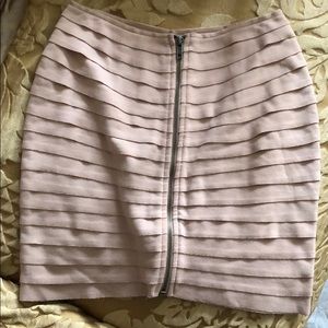 FREE Nude zipper skirt